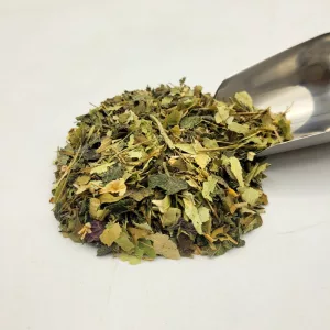 Tisane bio Tensio'Régule du Docteur Sammut pour l'hypertension avec plantes médicinales et pelle à thé.