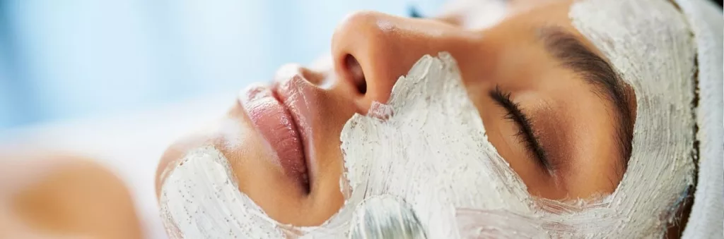 Solutions naturelles pour favoriser une peau éclatante et un teint lumineux